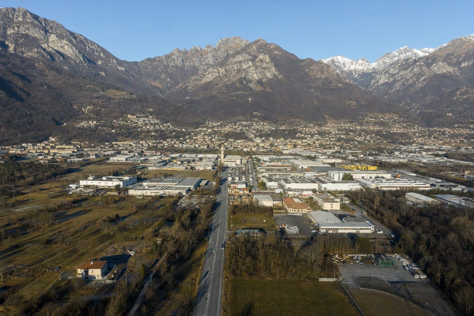 Entrare in un settore nuovo: le sei verifiche da fare prima di investire un euro