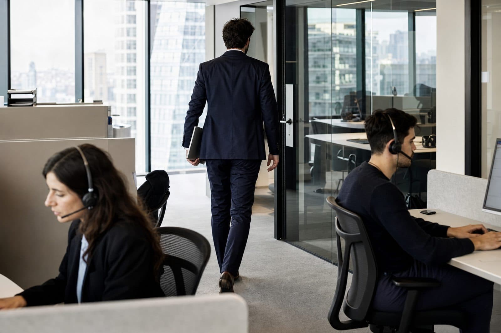 SDR, BDR, account executive: chi fa cosa, e quando ha senso averli in una PMI